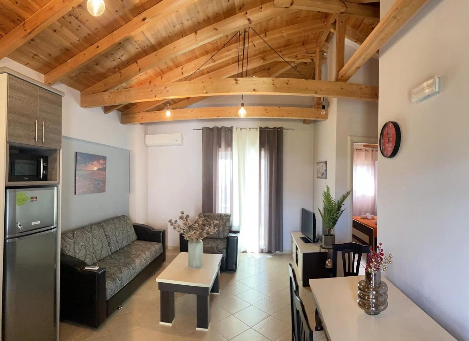 Orestis - Seaside Retreats Apartamento Stoúpa